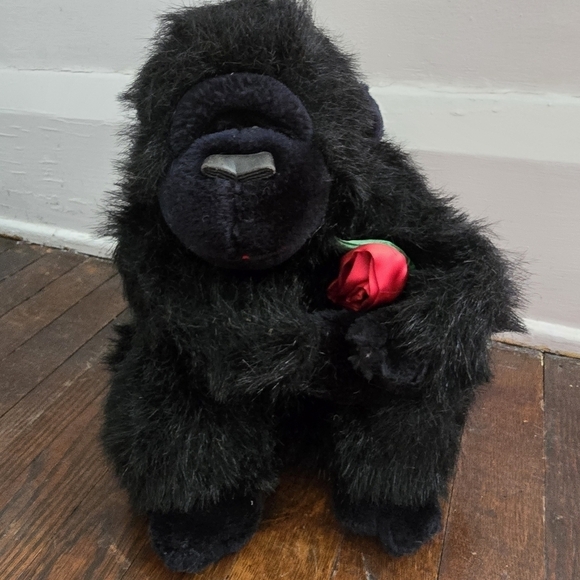 Vintage 80s Fine Toys Black Gorilla Rose Plush Stuffed Animal 12" - Picture 14 of 14